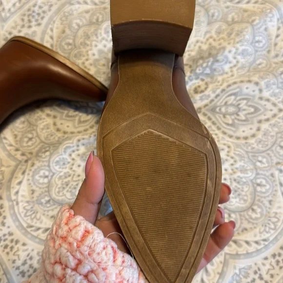 Women’s Steve Madden Booties Size 5 - Picture 4 of 8
